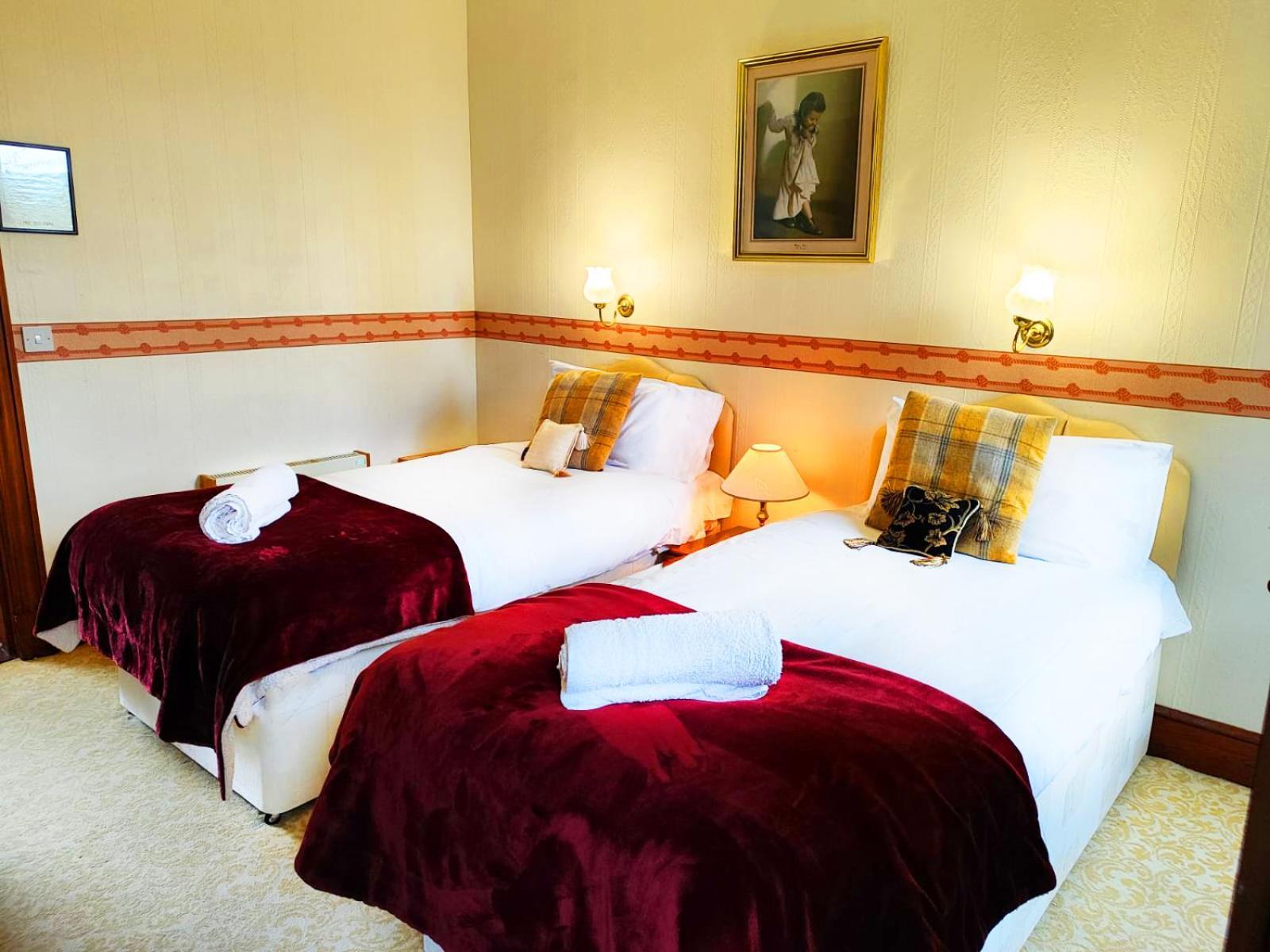 The Falls - Value Rooms At Aultnagar Estate Lairg Luaran gambar