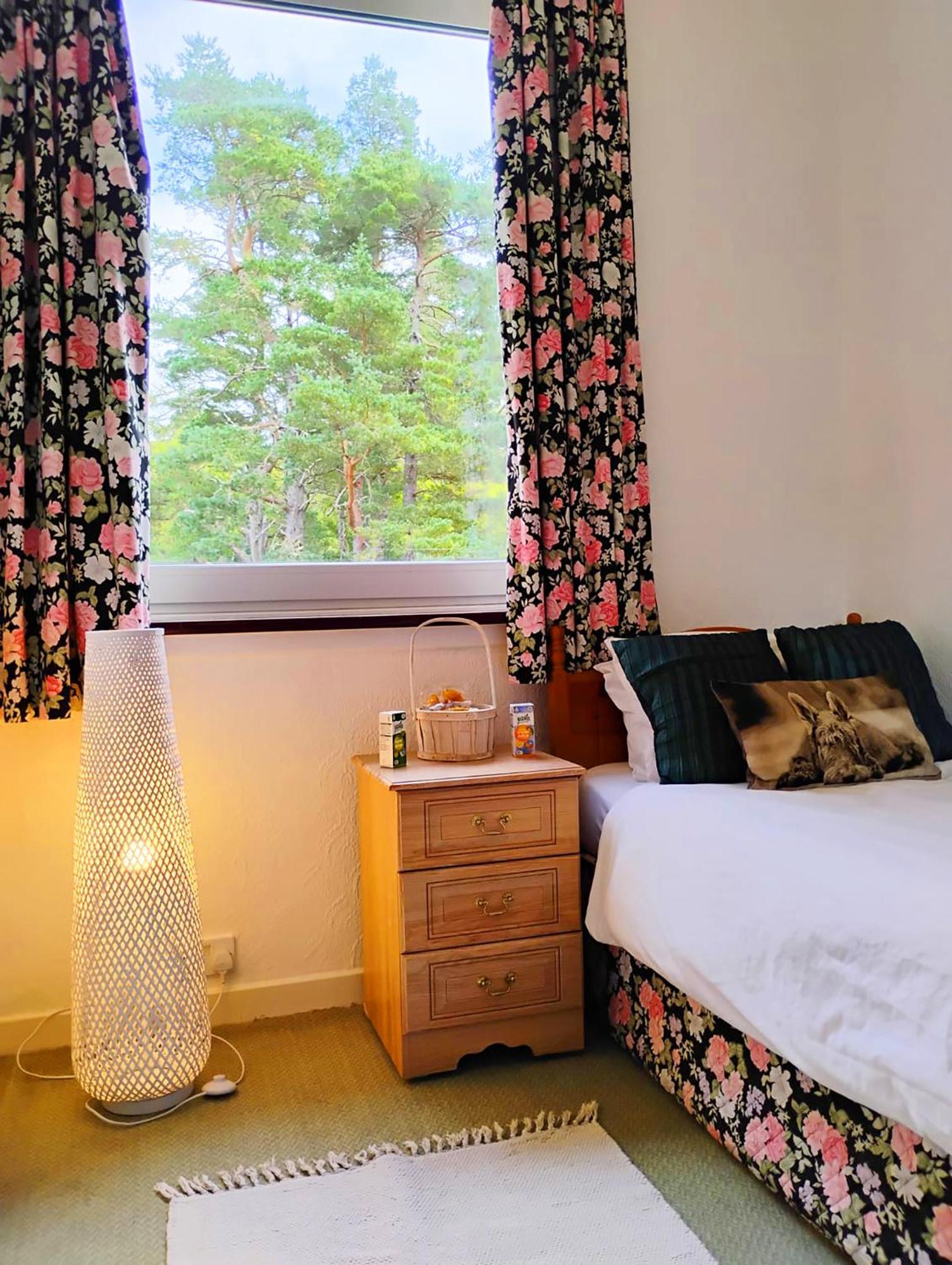The Falls - Value Rooms At Aultnagar Estate Lairg Luaran gambar